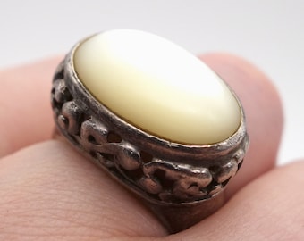 Sterling mother of pearl ring! Sterling pearl ring, sterling MOP ring, cocktail ring, 925 pearl ring, rustic ring, oriental ring, cabochon