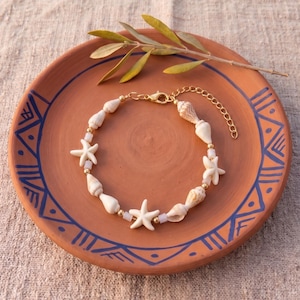 Real Seashell Bracelet, Natural Starfish Beach Jewelry, Boho Ocean Shell Bangle, Gold Plated Brass, Mermaid Core Accessory, Summer Gift