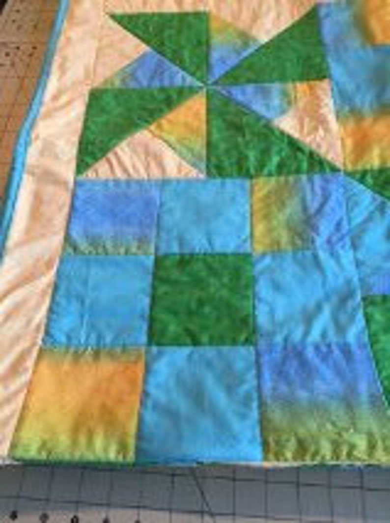Lap Quilt Pinwheel quilt green light blue Yellow
