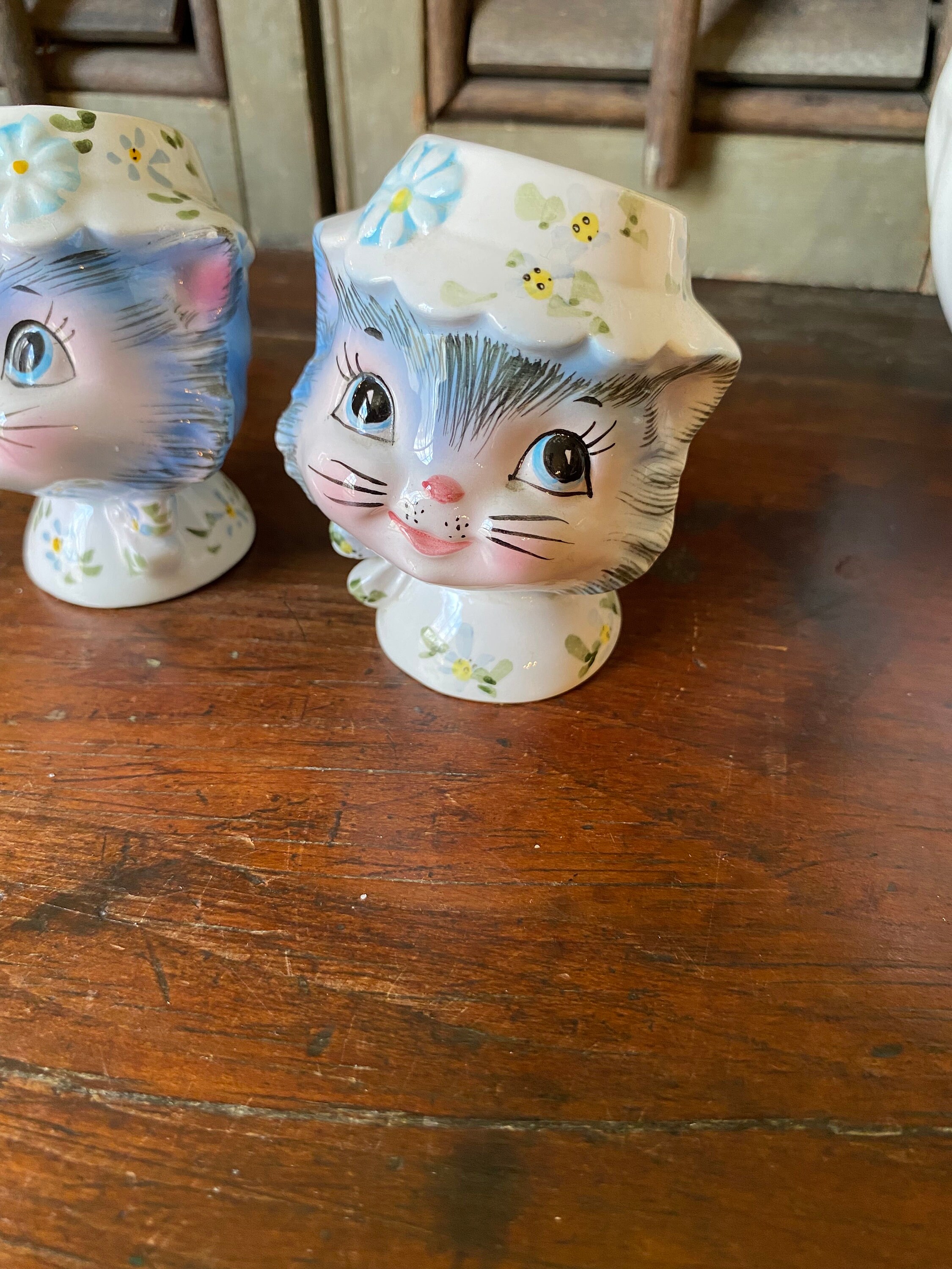 Vintage Lefton Miss Priss Kitty Salt and Pepper Shakers - Made in