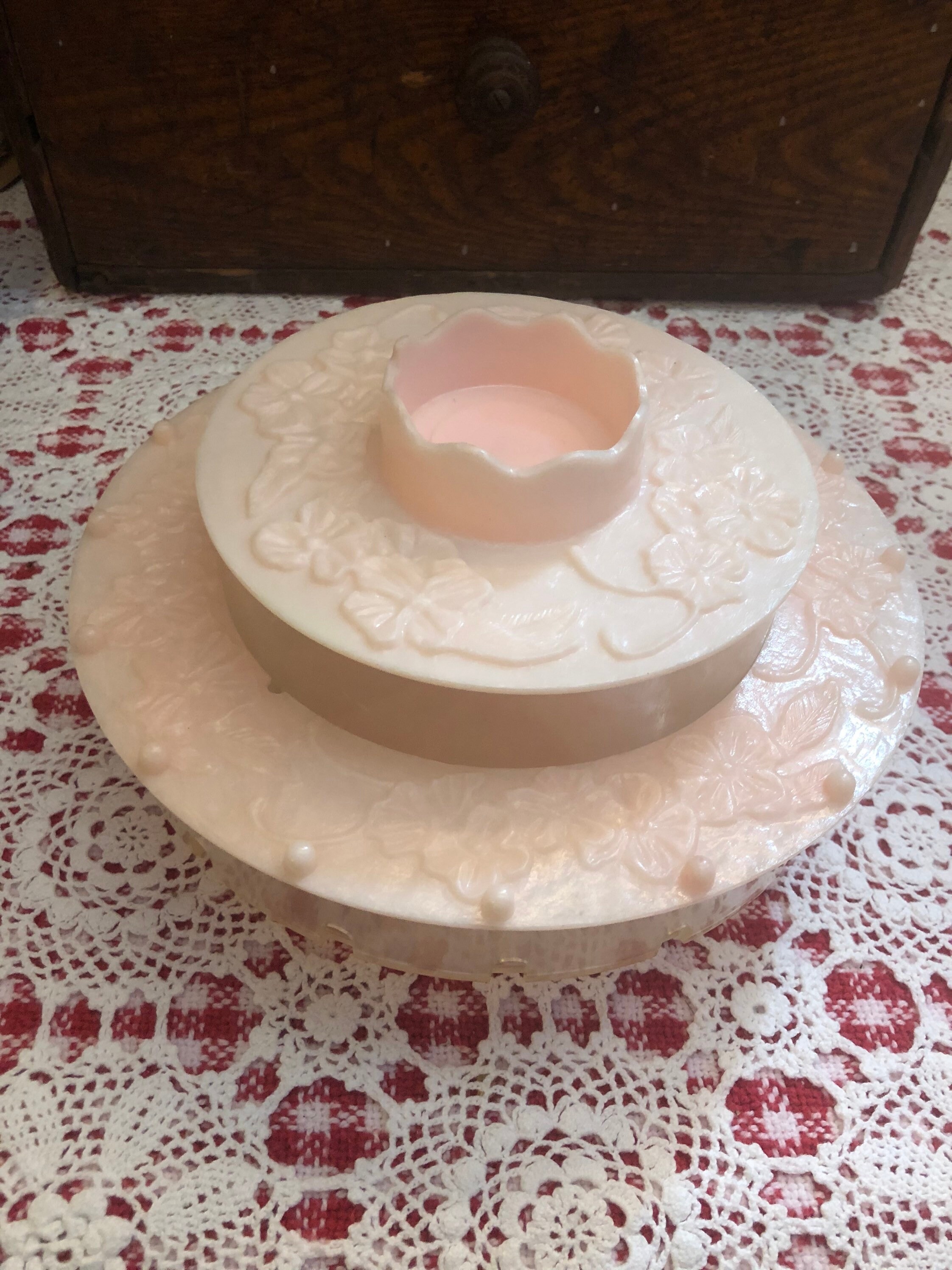 Vintage Round Sewing Box...With Wooden Spools Etsy