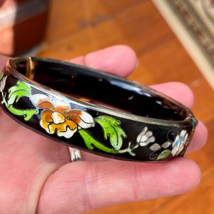 Vintage Floral Cloisonne Enamel Hinged Bracelet
