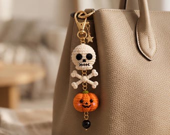Halloween Crochet Keychain Pattern PDF, Kawaii Pumpkin Skull Bag Charm, Spooky Amigurumi Mini Keychain, Halloween Gift Instant Download