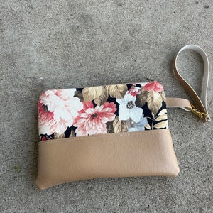 Essential oil wristlet Beige Floral faux leather