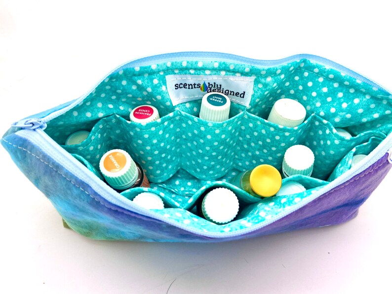 Travel flat essential oil Bag Essential oil gift Essential oil storage essential oil travel bag Essential oil case holds 12-16 bottles