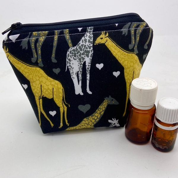 Essential oil bag, holds 6 bottles giraffe Essential oil storage essential oil case