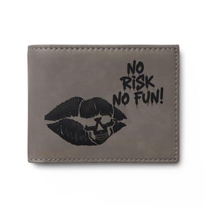 No Risk No Fun Lip Print wallet