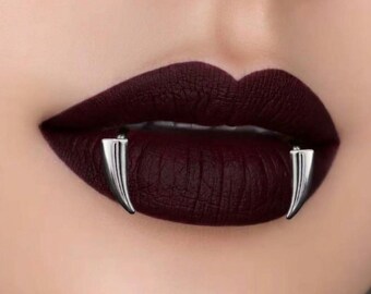 Clip labial con colmillos de vampiro gótico, anillo labial de acero inoxidable estilo punk sin perforación, joyería de dientes de vampiro falsos, accesorio de cosplay alternativo estilo Y2K