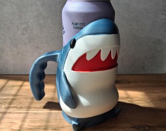Cartoon Shark Can Holder – Ocean Drink Companion for 16oz Cans