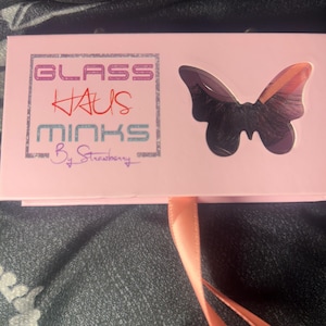 Dramatic Mink Lashes – Glass Haus By Strawberry