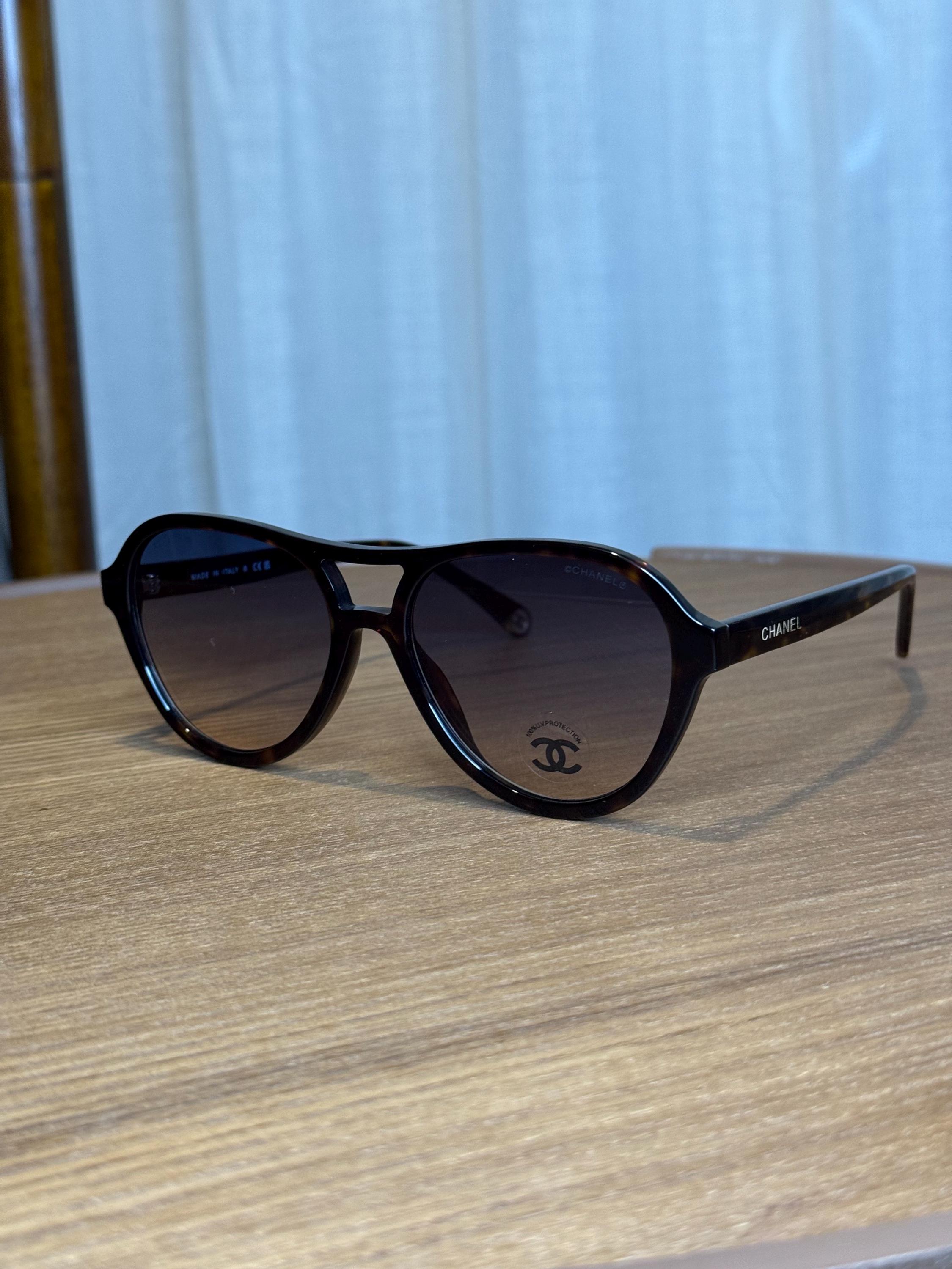 Chanel Sunglasses Black Gradient - Etsy display picture 3