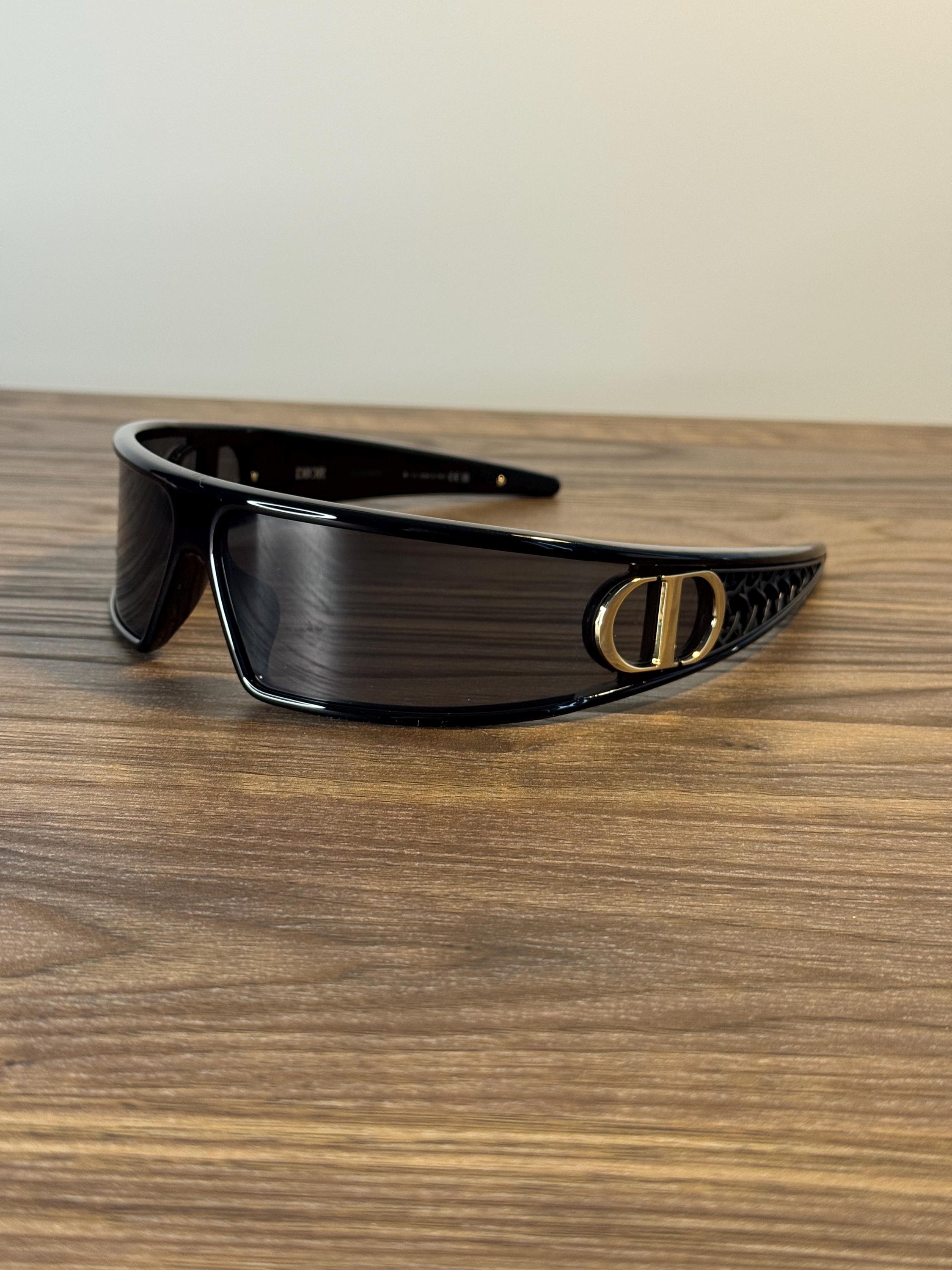 Dior Black Shield Sunglasses with Gold CD Accent DIOR DiorGlow S1I Square Acetate Sunglasses | Neiman Marcus main image 2