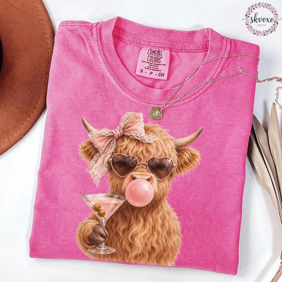 Highland Cow Cocktail T-shirt | Cow Lover Gift | Cute Highland Cow | Highland Cow Gift