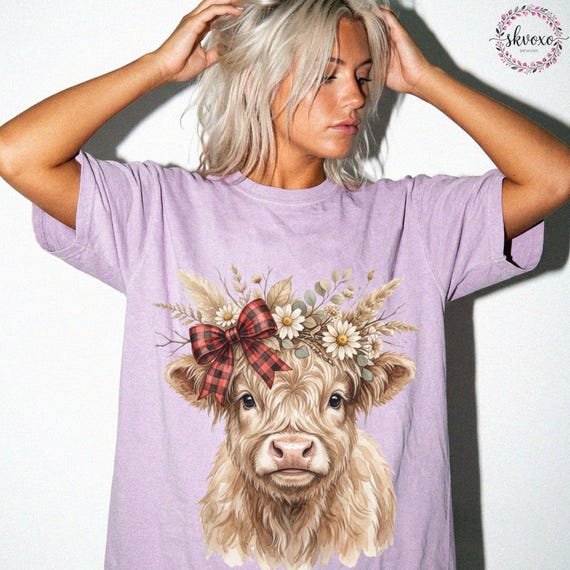 Highland Cow T-shirt, Cow Lover Gift, Cute Floral Cow Shirt, Graphic Floral Cow Tee, Highland Cow Shirt, Comfort Colors®