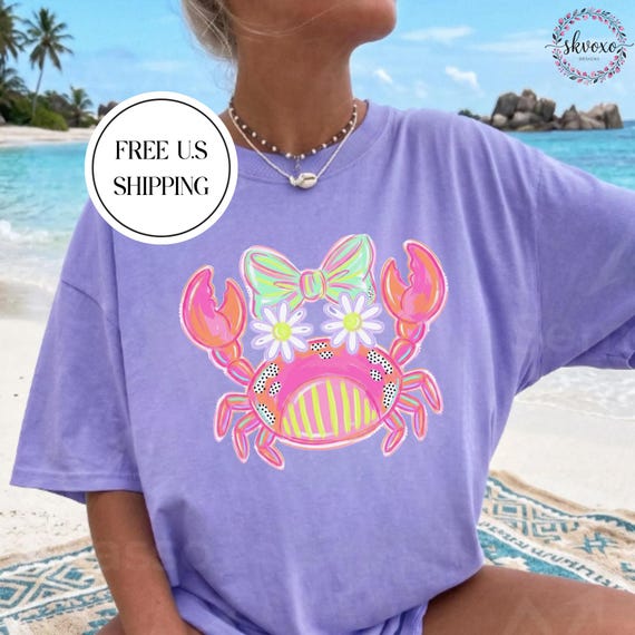 Comfort Colors® Brushstroke Coquette Crab Summer T-Shirt | Pink Floral Bow Crab T-shirt | Cute Beach Sea Life Graphic