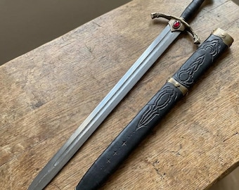 Espada larga medieval de acero al carbono forjada a mano con vaina / Espada de exhibición