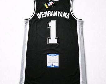 Signed Real Authentic Victor Wembanyama San Antonio Spurs Basketball Jersey Beckett Authenticated