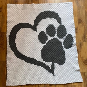 Paw in Heart Afghan C2C Crochet Pattern, Written Row by Row, Color Counts, Instant Download, C2C Graph, C2C Pattern, Graphgan Pattern