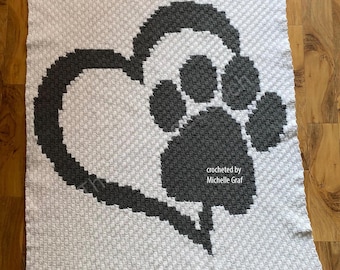 Paw in Heart Afghan, C2C Crochet Pattern, Graph and Written Row by Row Included