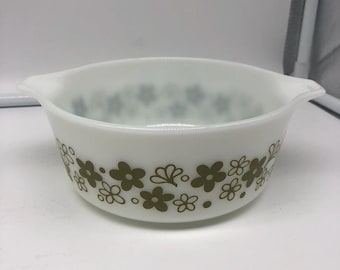 Cazuela Pyrex vintage 472 Spring Blossom Green Crazy Daisy de 1 cuarto de galón