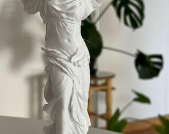 Winged Victory of Samothrace Statue, Nike of Samothrace Sculpture, Replica Louvre Greek Goddess Victory
