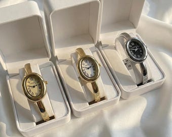 Elegant ovaal damesarmhorloge | Vintage gouden polshorloge voor haar | Minimalistisch sierlijk horloge | Esthetisch horloge met klein gezicht | Cadeau voor haar