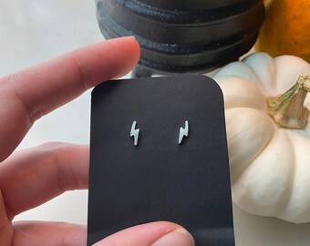 ELECTRIC ENERGY lightening bolt sterling silver stud post earrings