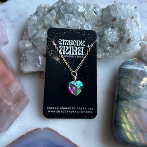 LOVE is LOVE verre coeur prisme arc-en-ciel suncatcher collier chaîne en or collier ras de cou couche cadeau pour elle