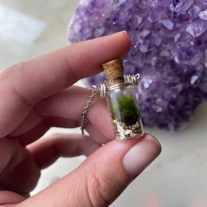 TINY TERRARIUM Necklace with live kentucky moss living plant jewelry image 5