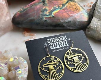 BEAM me up ufo alien rave fun quirky unique space elegant golden lightweight round earrings