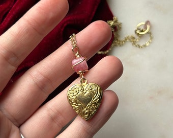 SWEETHEART golden old school vintage inspired heart locket with strawberry quartz stone necklace