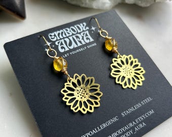 BLOSSOM golden yellow quartz wirewrapped flower daisy sunflower elegant warm gold earrings for her