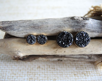 6mm / 10mm Black Druzy Studs, Druzy Stud Earrings, Druzy Earrings, Druzy Stone Earrings, Jewelry Gifts For Her, Vermeil Gold Bezel Earrings