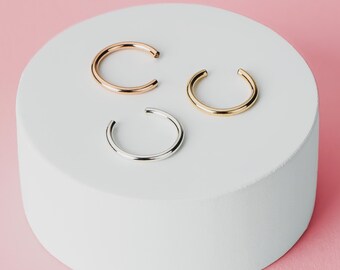 Ear Cuff | No Piercing Needed, Smooth Simple Fake Helix Huggie Hoop, Gold, Rose Gold, or Silver Minimalist Dainty Cartilage Jewelry for Her