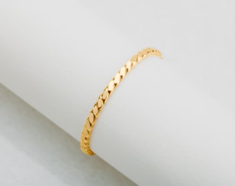 Helix Ring | 14K Gold Fill Hammered Twisted Rope Stacking Ring | Skinny Twist Ring Band | Comfort Fit USA Sizes 2-12