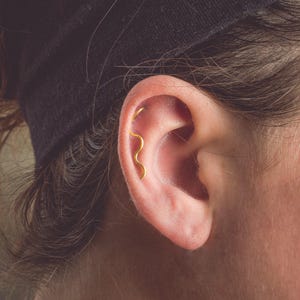 The Original Wave Cartilage Earring in 14K Solid Gold | White, Yellow, Rose Gold | Wavy Swirl Swirly Squiggle Helix Hex Piercing Jewelry