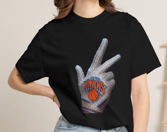 Jalen Brunson Shirt, New York Basketball T-Shirt, Brunson Glove Graphic Tee, NYC Hoop Tee