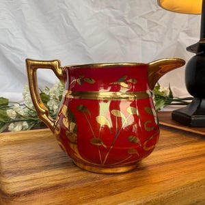 Vintage Mini Sahnekännchen aus Porzellan mit rotem Luster Gold Vergoldete Abingdon VA Keramik