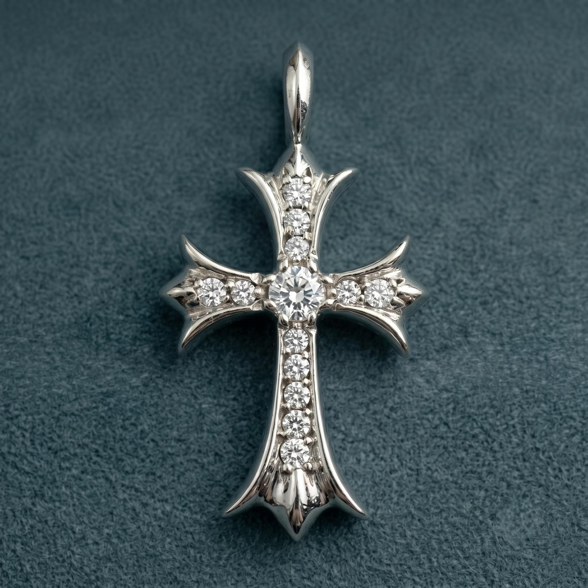 Diamond chrome hearts pendant - Etsy 日本