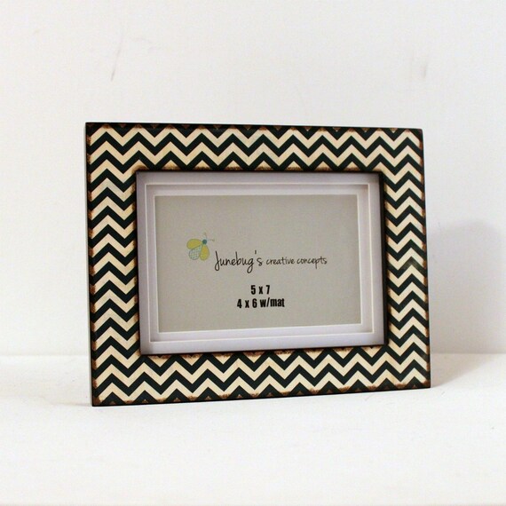 4x6 Or 5x7 Navy Blue Chevron Zig Zag Photo Frame Image 0
