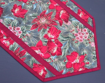 Table Runner- Christmas Poinsetta Red and Green