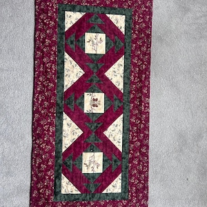 Christmas Table Runner