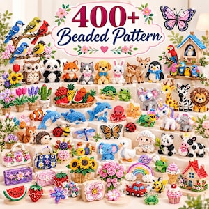 Könnte beinhalten: Eine Sammlung kleiner, bunter Perlenfiguren und Muster, darunter Tiere, Blumen, Früchte und Miniaturhäuser. Das Bild enthält den Text 400+ Beaded Pattern und zeigt eine große Vielfalt an kunstvollen, handgefertigten Designs.