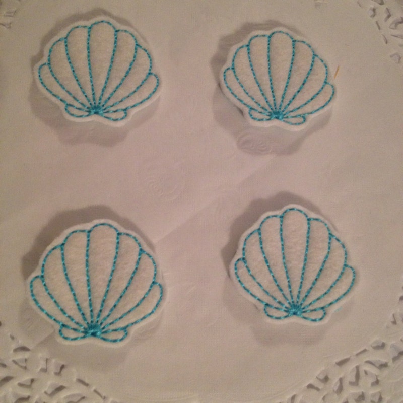 Applique Pocket Short Set- Sea Shells