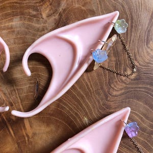 Flores y cristales: ¡orejas de elfo largas y mágicas perfectas para fiestas y aventuras!