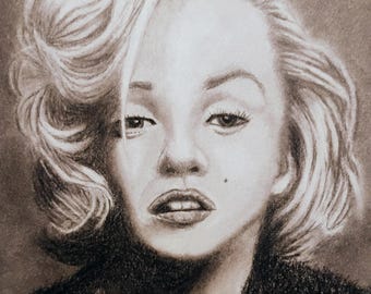 Maryln Monroe graphite pencil drawing