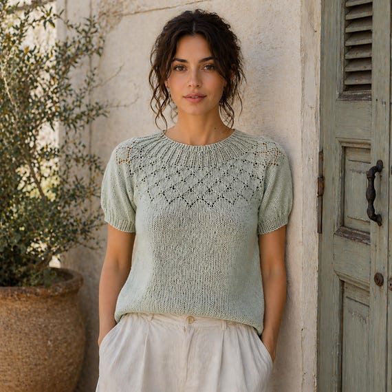 knitting pattern for knit top with lace | vintage inspired