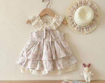 Set vintage bloemenjurk en muts voor peuters, tuinfeestoutfit met kant en ruches