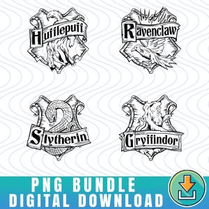 Puede incluir: Descarga digital en blanco y negro con cuatro escudos que representan Hufflepuff, Ravenclaw, Slytherin y Gryffindor. Cada escudo incluye una pancarta con el nombre de la casa y un animal o criatura correspondiente. También incluye el texto "PNG BUNDLE DIGITAL DOWNLOAD".