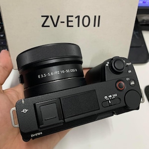 Sony ZV-E10 Mirrorless Camera with 16-50mm Lens – Creator Kit